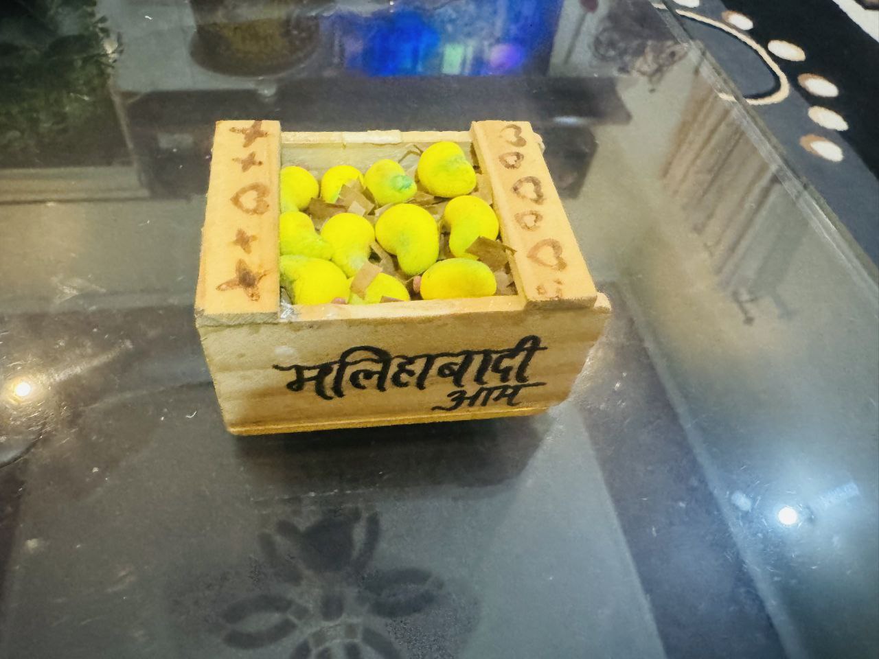 Mini Malihaabadi Aam Crate – Decorative Mango Box