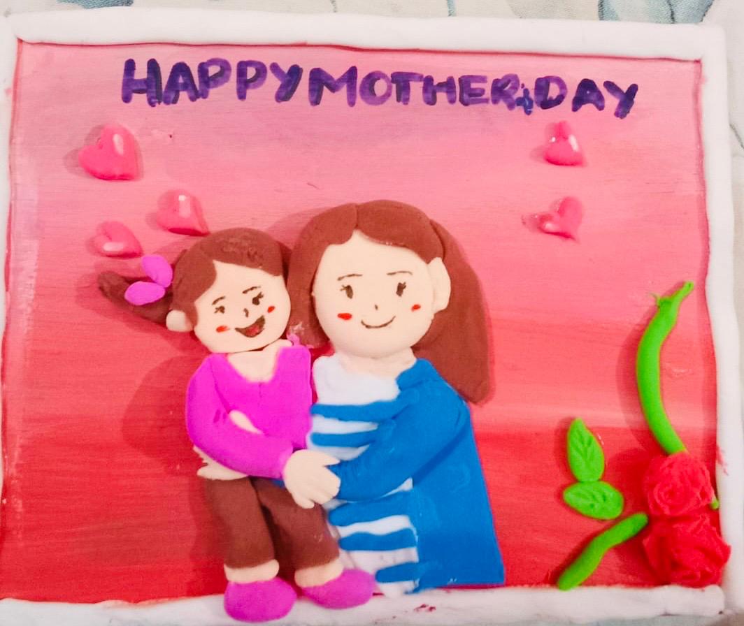 Forever Hug – Mother’s Day Clay Frame